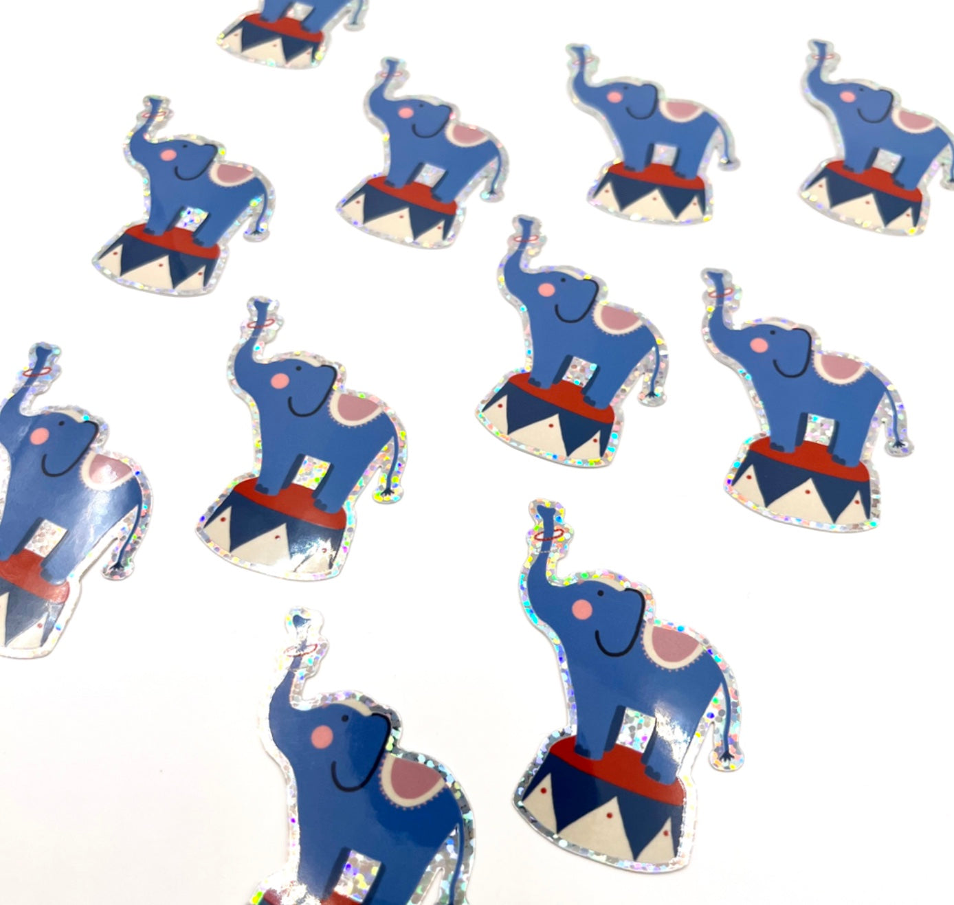 Karin Lena Schmid - Sticker "Elefant auf Podest" (5 Stück)