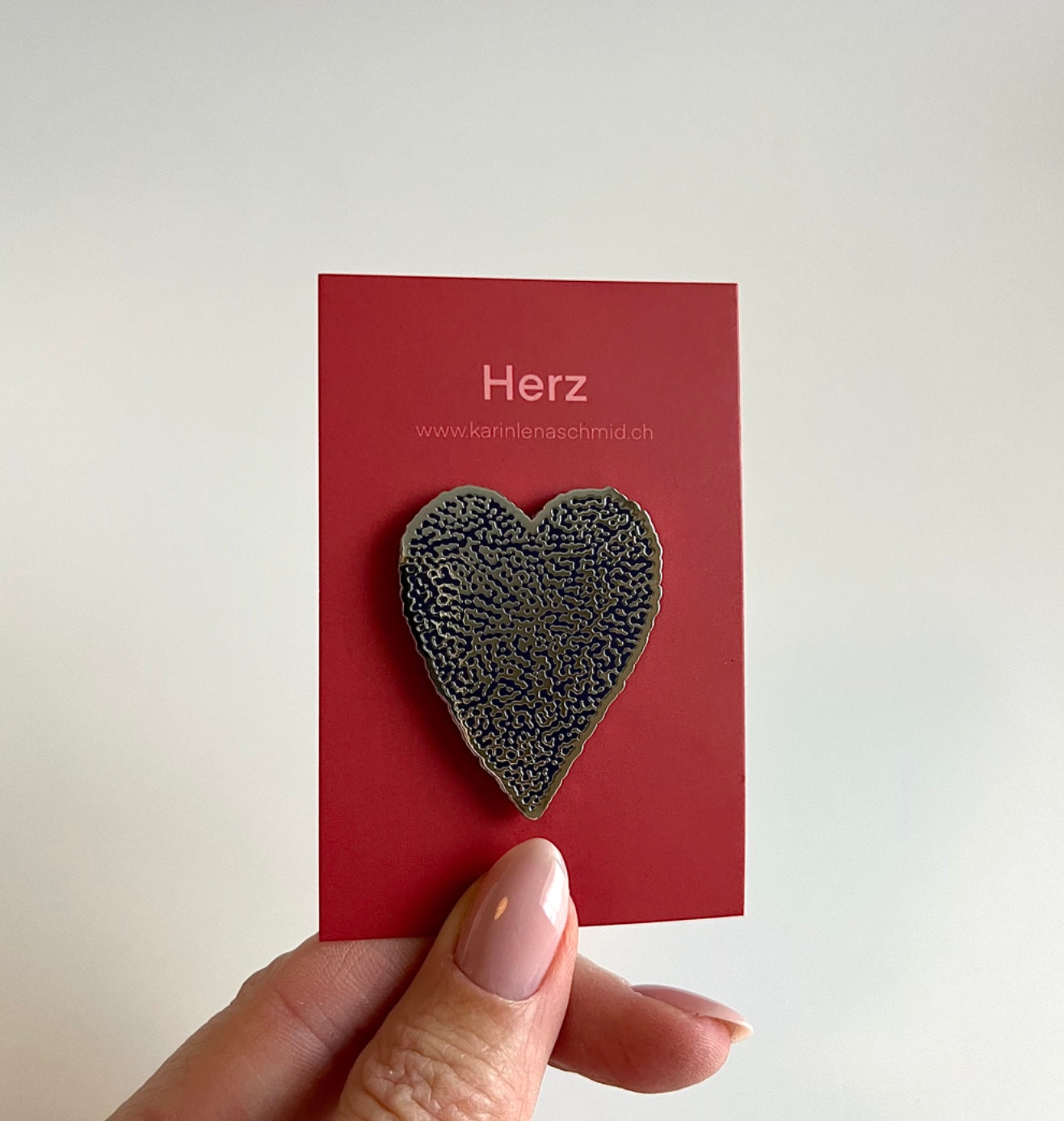 Karin Lena Schmid - Pin "Blaues Herz" (5 Stück)