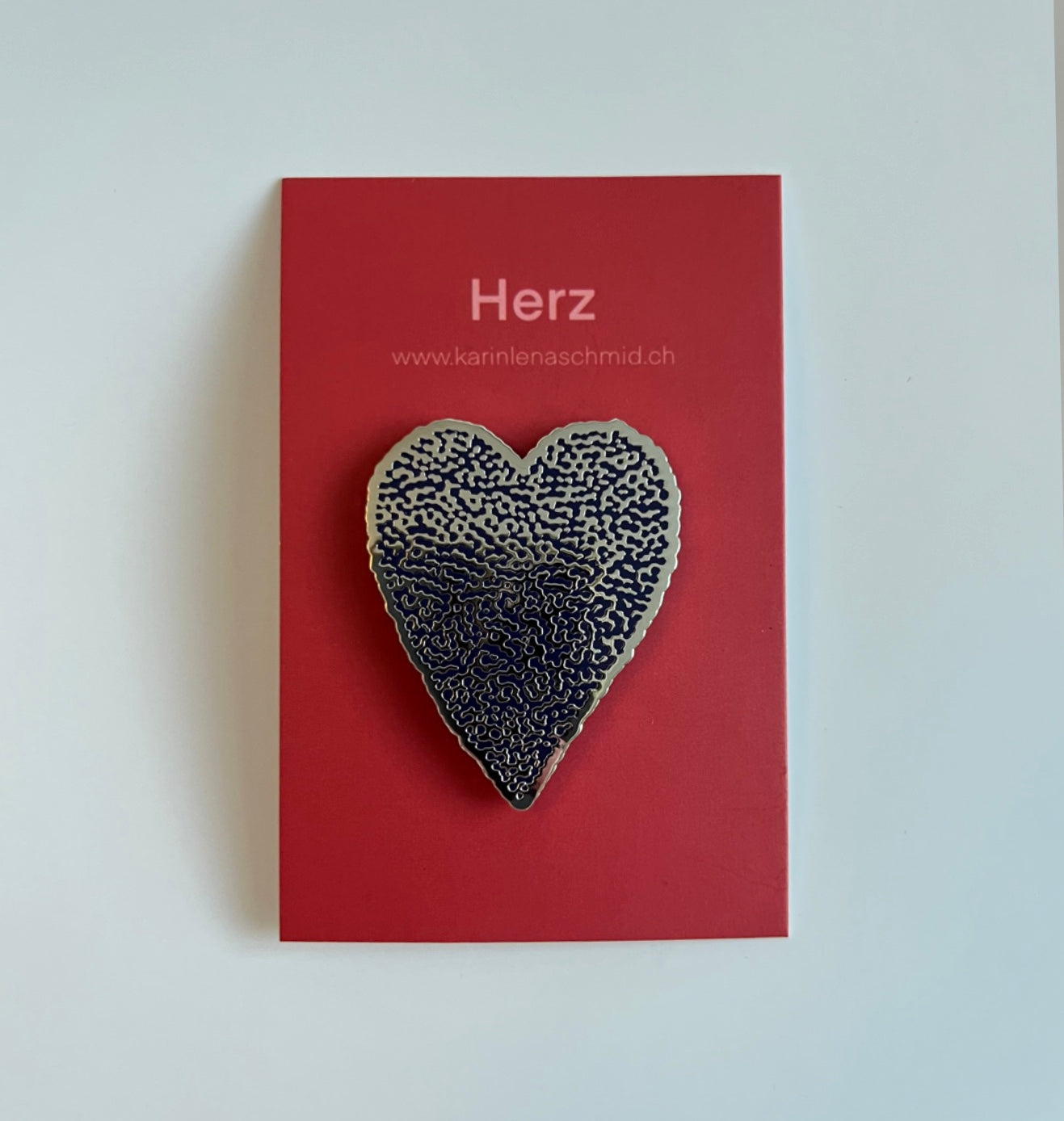 Karin Lena Schmid - Pin "Blaues Herz" (5 Stück)